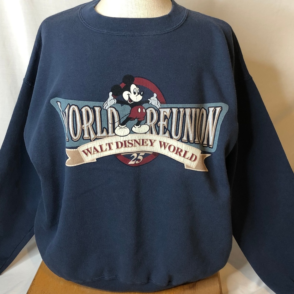 WALT DISNEY WORLD REUNION 25 YEARS CREW * Vintage